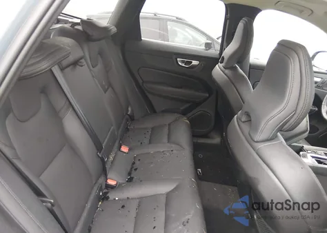 2024 Volvo Xc60 B5 Plus Dark Theme из США, поврежденный, VIN YV4L12RL4R1739430